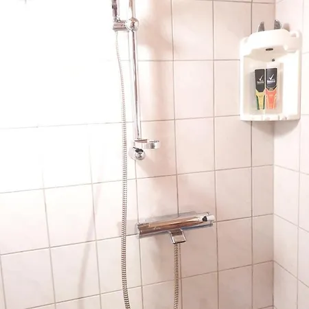 Mukava Talo Maaseudulla Laehellae Keskustaa * Пори