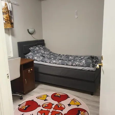 Mukava Talo Maaseudulla Laehellae Keskustaa Pori