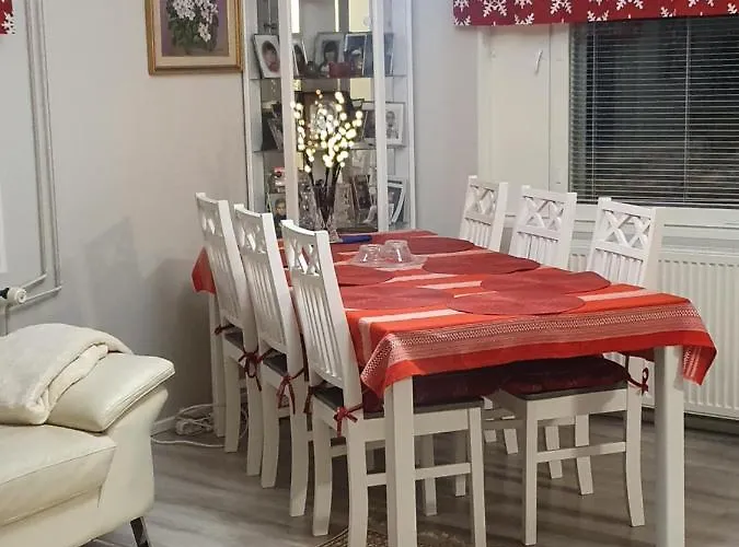 Mukava Talo Maaseudulla Laehellae Keskustaa 波里